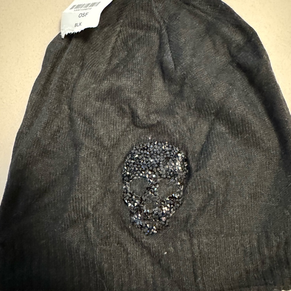 me.n.u. Black Knit Beanie